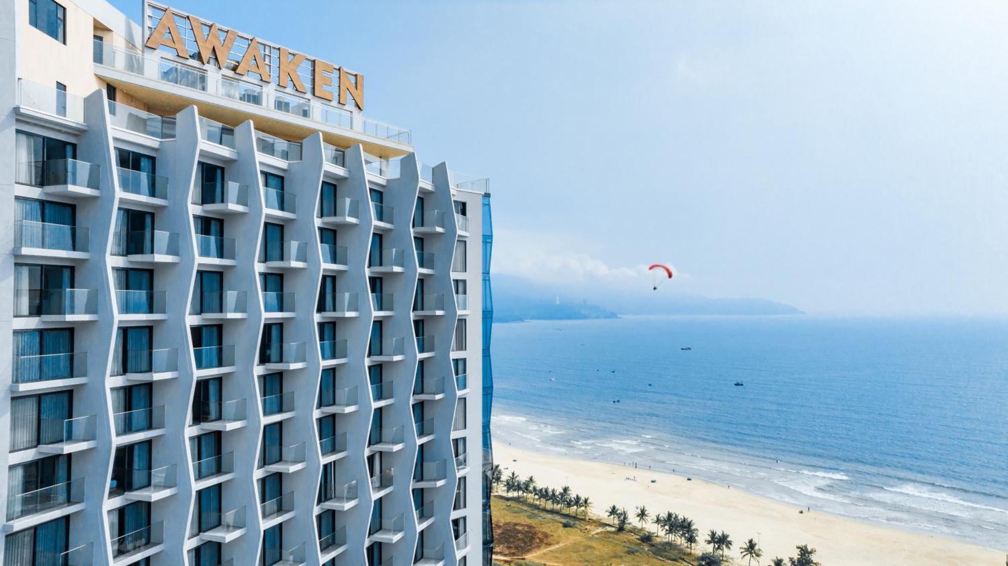 Awaken Da Nang Hotel Buitenkant foto
