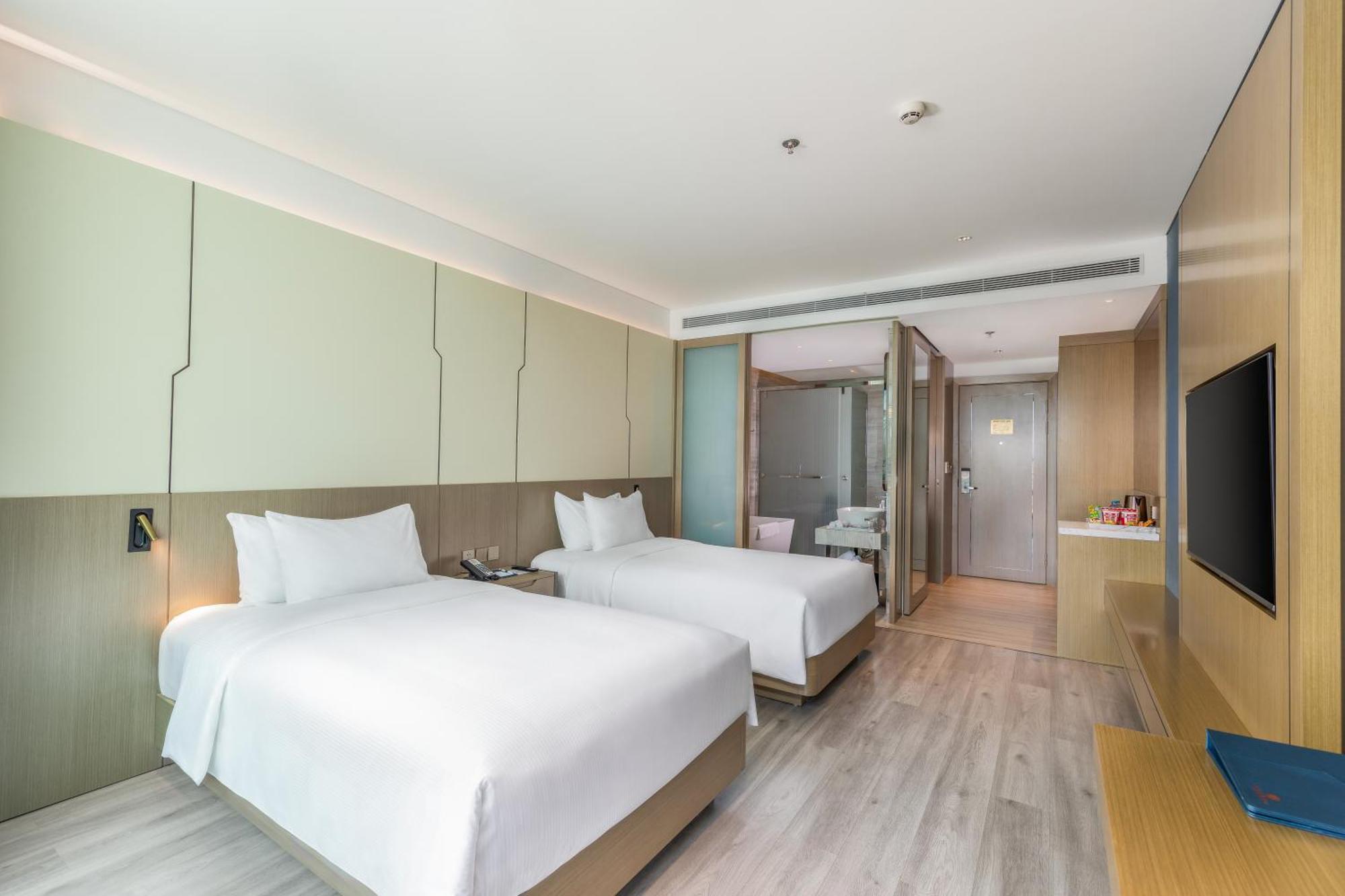 Awaken Da Nang Hotel Buitenkant foto