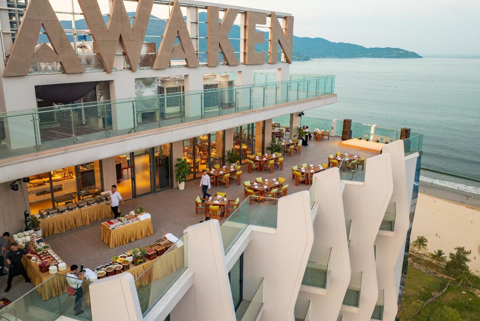 Awaken Da Nang Hotel Buitenkant foto