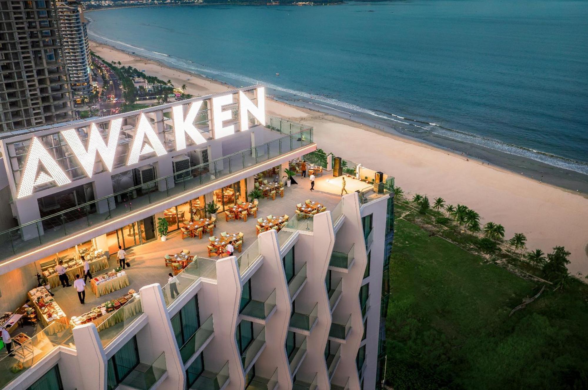 Awaken Da Nang Hotel Buitenkant foto